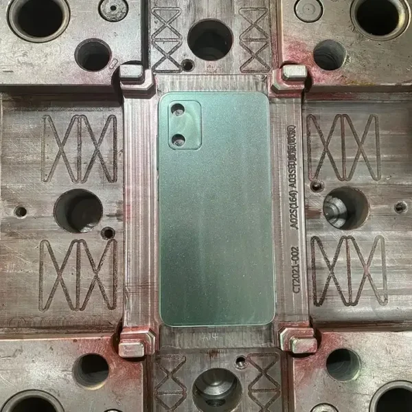 phone case molding oem